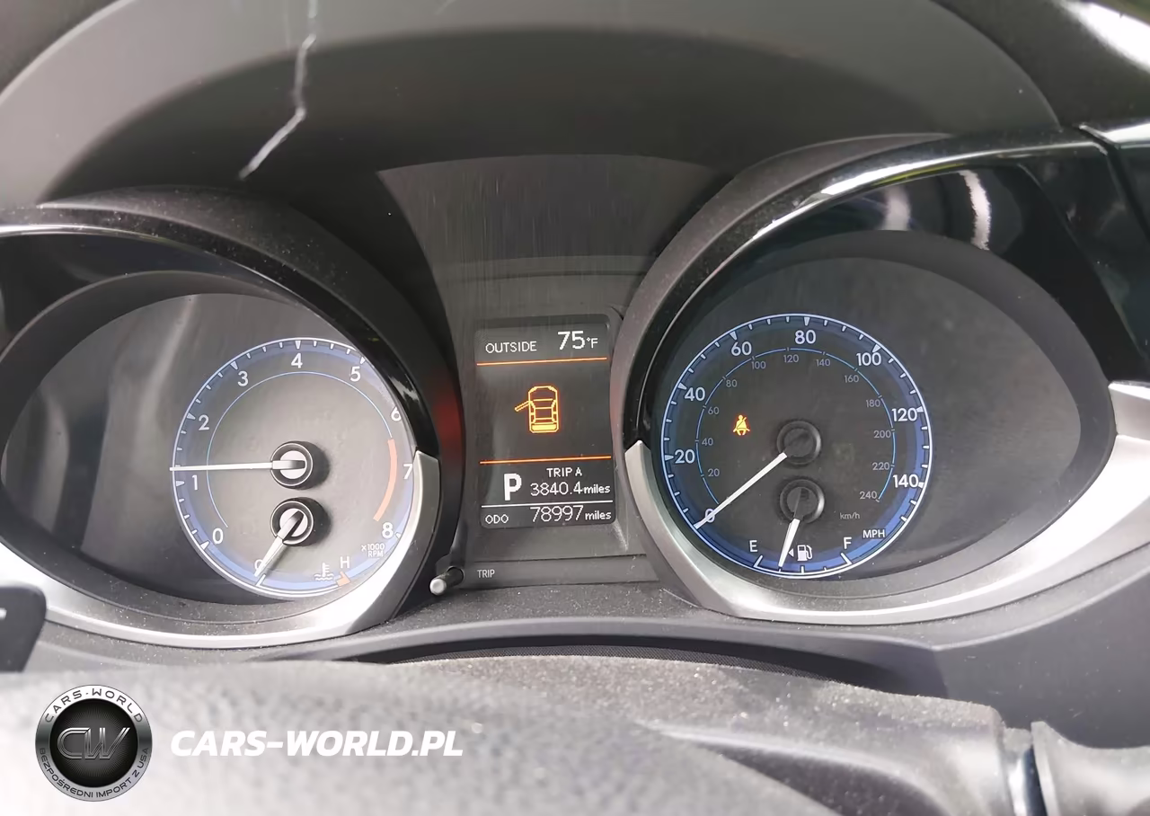 2015 Toyota Corolla S Plus VIN:2T1BURHE7FC466671 - 7