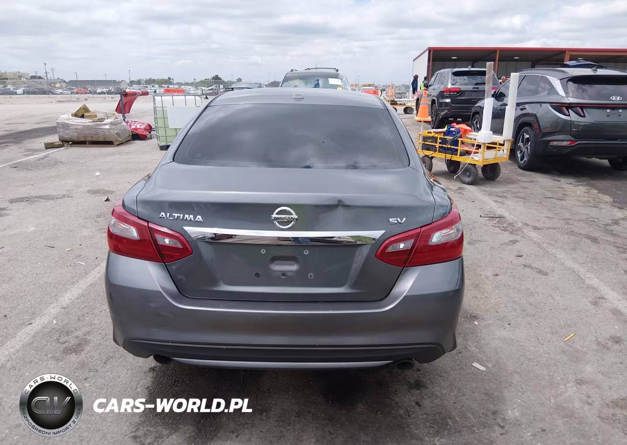 2018 Nissan Altima 2.5 Sv VIN:1N4AL3APXJC111198 - 17