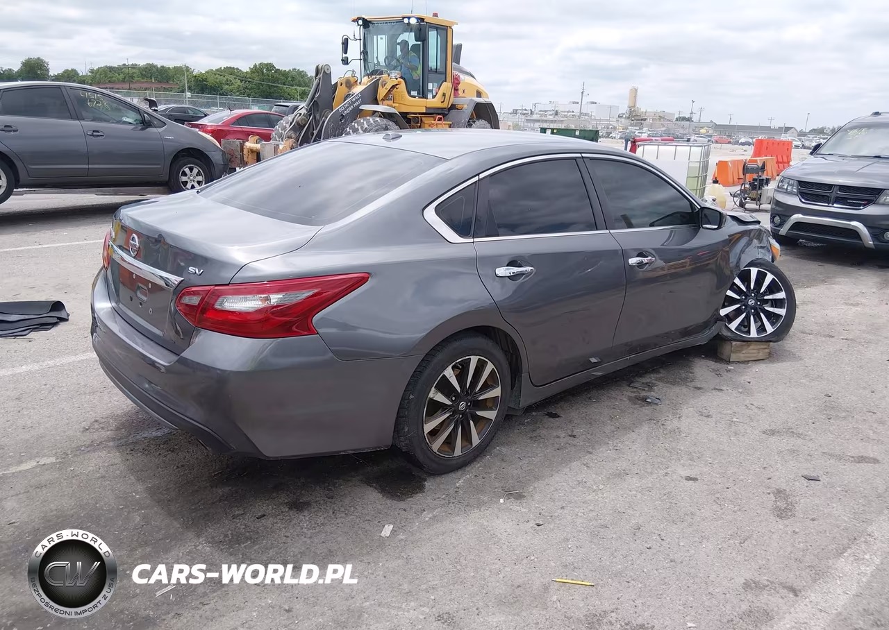 2018 Nissan Altima 2.5 Sv VIN:1N4AL3APXJC111198 - 4