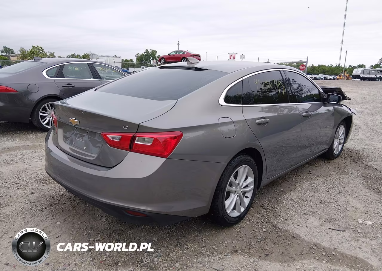 2018 Chevrolet Malibu Lt VIN:1G1ZD5ST5JF206647 - 4