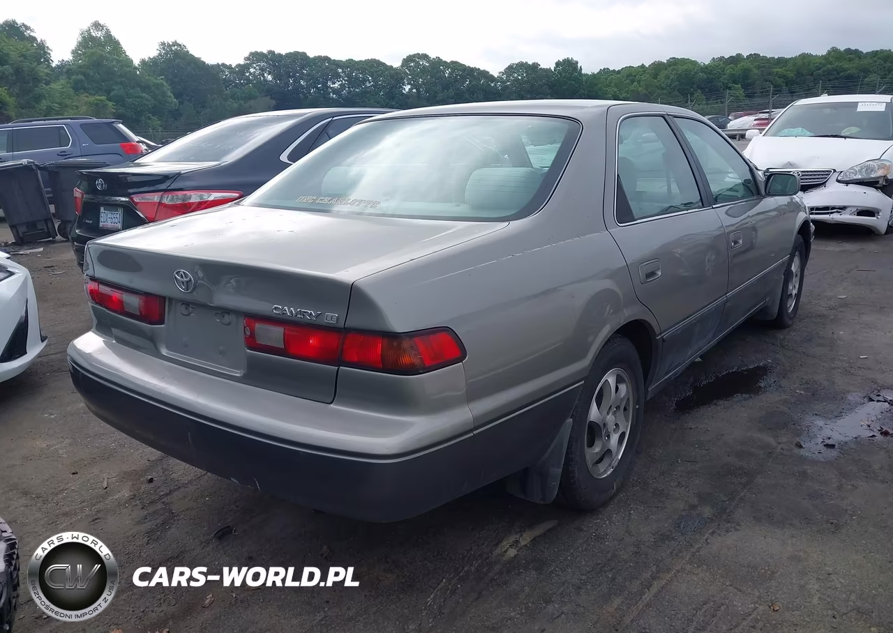 1998 Toyota Camry Le VIN:4T1BG22K6WU357713 - 4