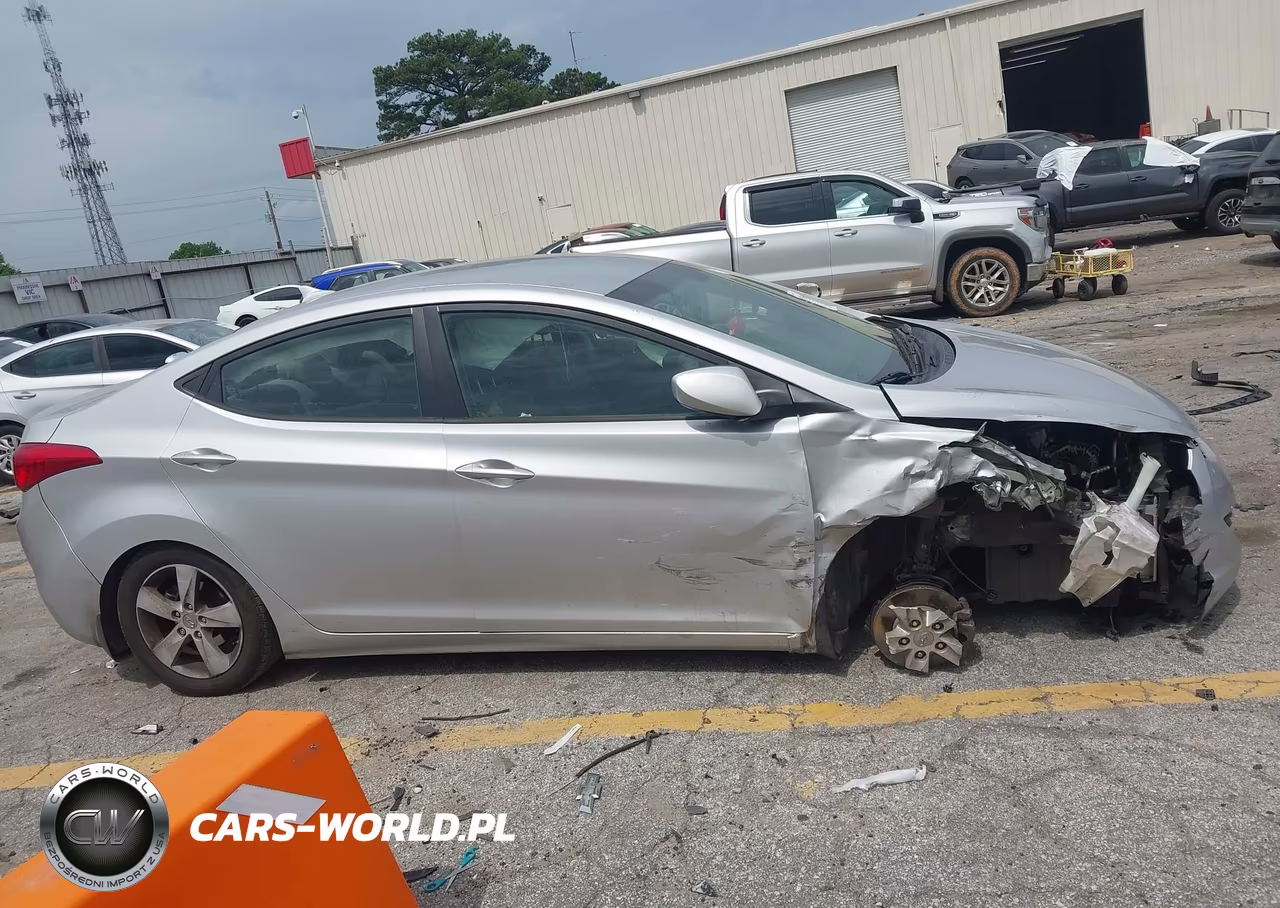 2013 Hyundai Elantra Gls VIN:KMHDH4AE6DU936050 - 13