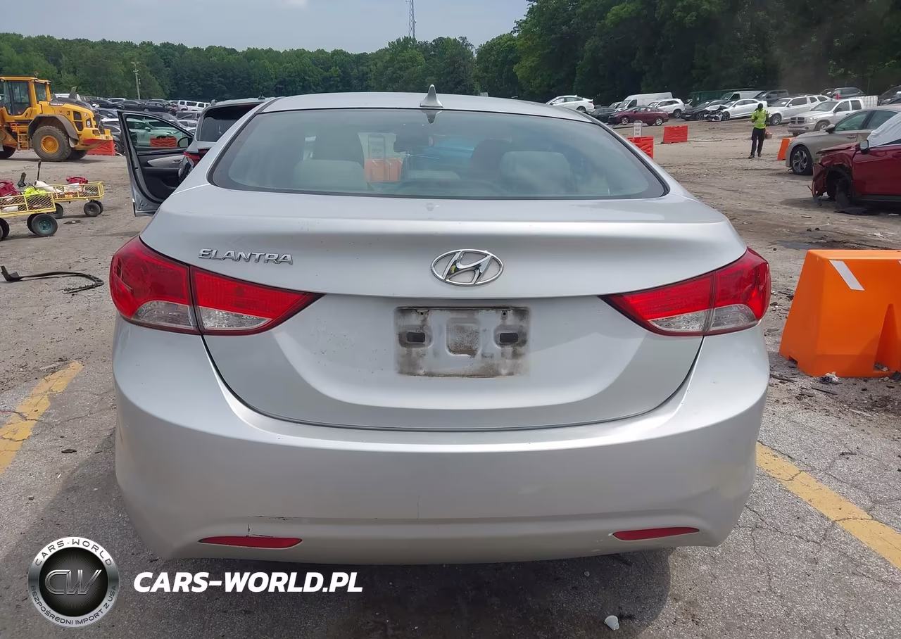 2013 Hyundai Elantra Gls VIN:KMHDH4AE6DU936050 - 16