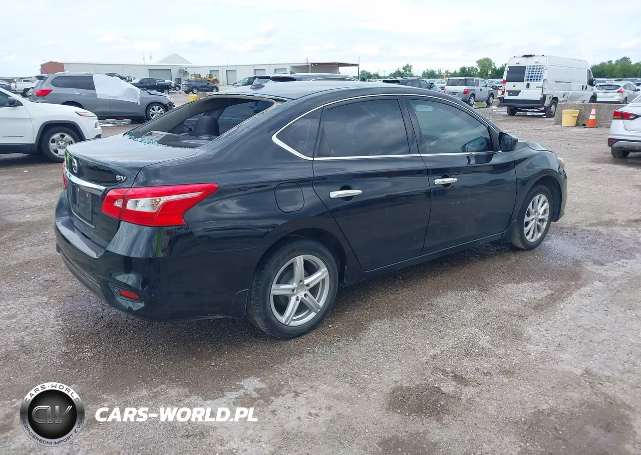 2018 Nissan Sentra Sv VIN:3N1AB7AP6JY210339 - 4