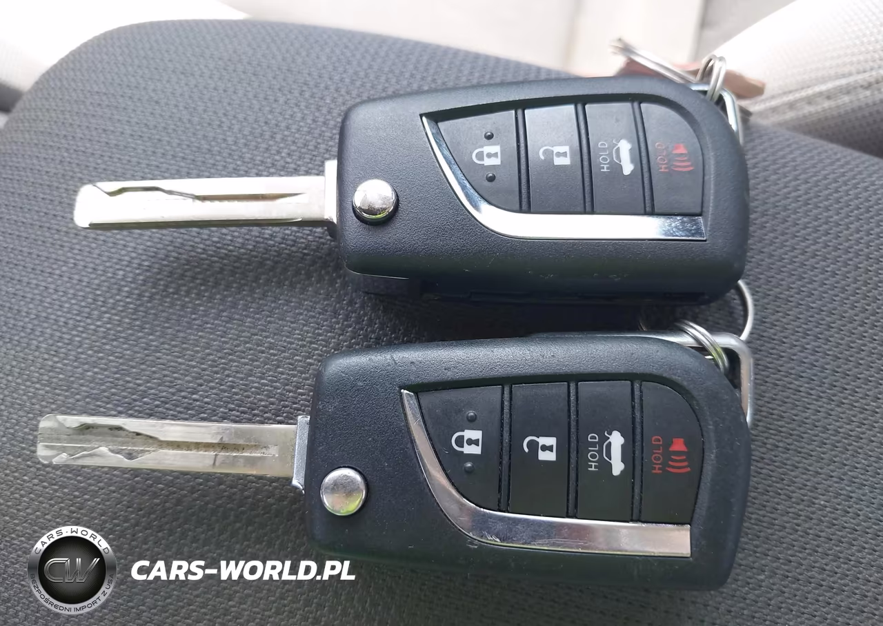 2023 Toyota Corolla Le VIN:5YFB4MDE5PP066103 - 11