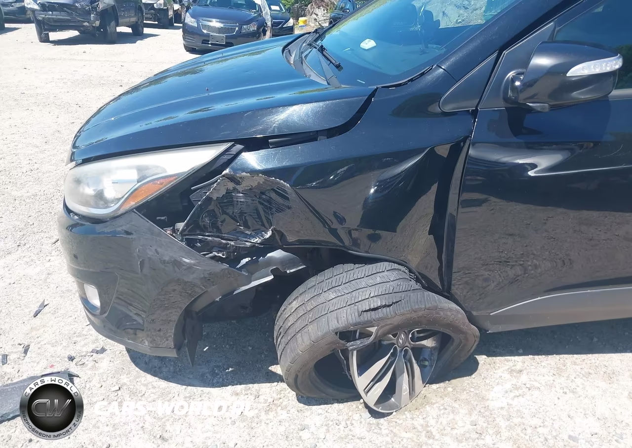 2015 Hyundai Tucson Limited VIN:KM8JUCAG3FU984246 - 6