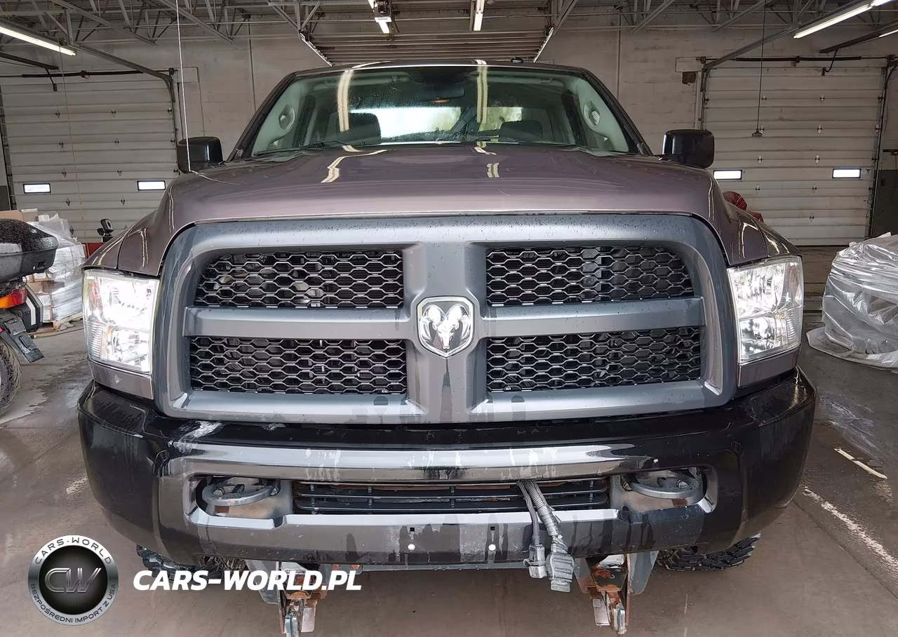 2018 Ram 2500 Tradesman 4X4 8' Box VIN:3C6LR5AT0JG363587 - 14