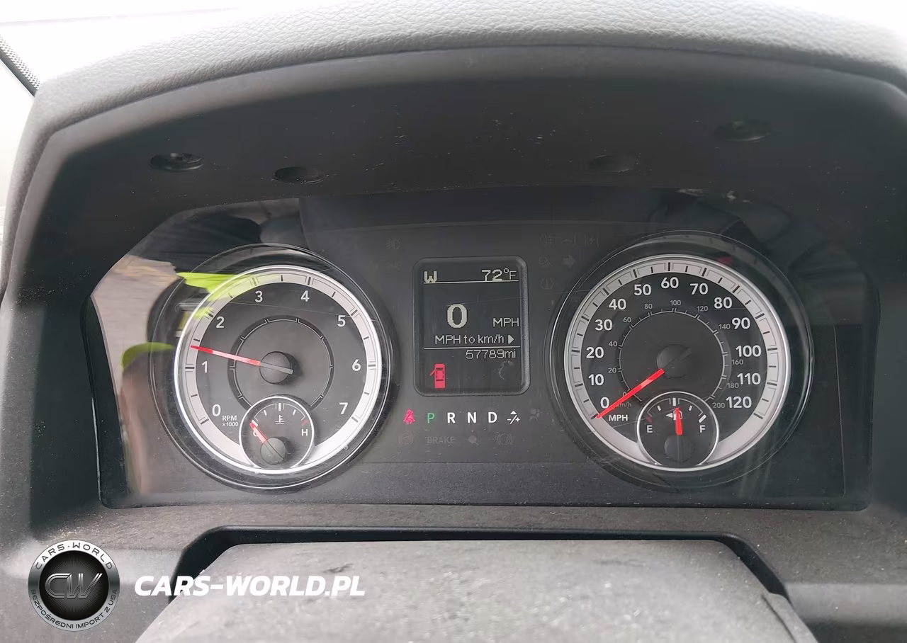 2018 Ram 2500 Tradesman 4X4 8' Box VIN:3C6LR5AT0JG363587 - 7