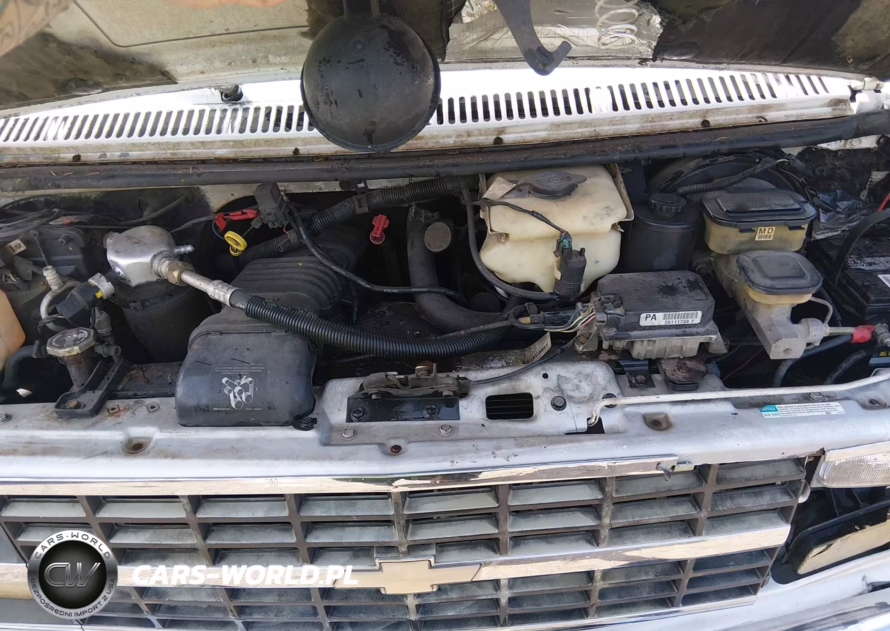 1995 Chevrolet G20 VIN:1GBEG25K5SF120453 - 10