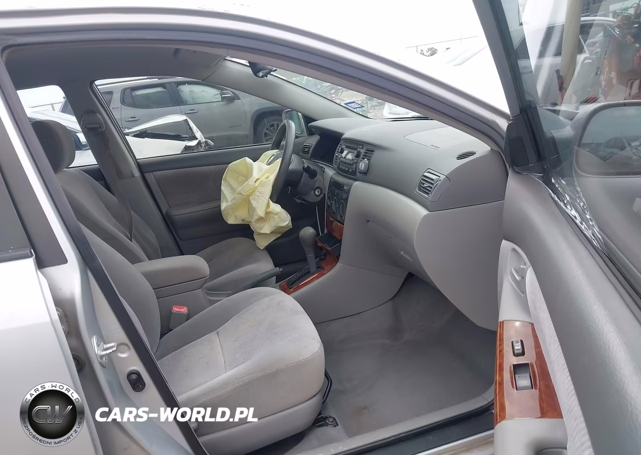 2006 Toyota Corolla Le VIN:1NXBR32E06Z582610 - 5