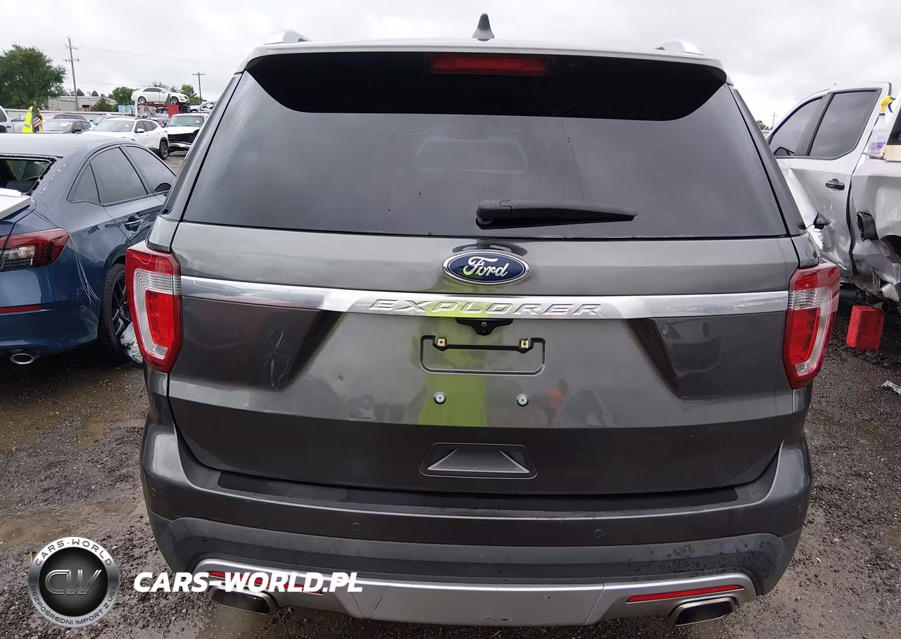 2016 Ford Explorer Platinum VIN:1FM5K8HT1GGB90577 - 16