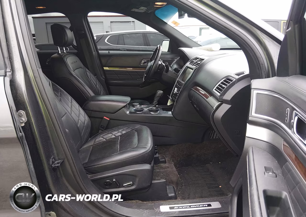 2016 Ford Explorer Platinum VIN:1FM5K8HT1GGB90577 - 5