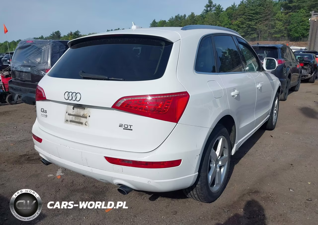 2011 Audi Q5 2.0T Premium VIN:WA1LFAFP8BA079804 - 4