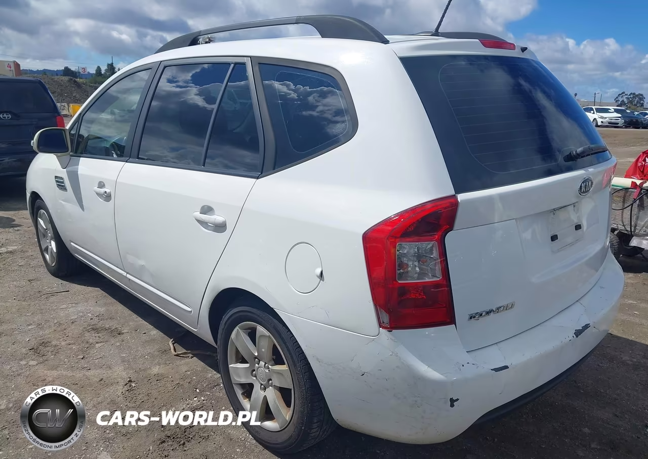 2010 Kia Rondo Lx VIN:KNAHG8C98A7302651 - 3