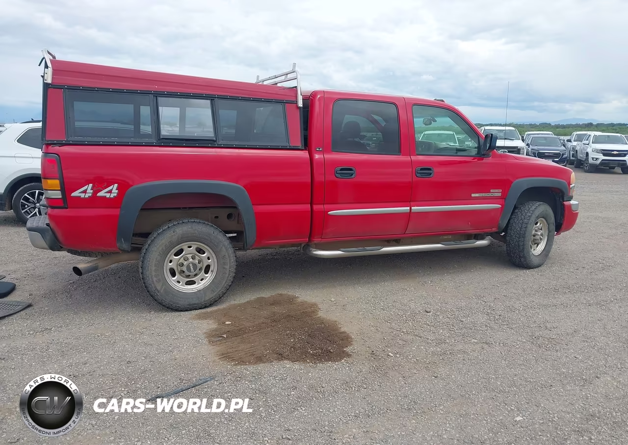 2005 GMC Sierra 2500Hd Sle VIN:1GTHK232X5F944141 - 4
