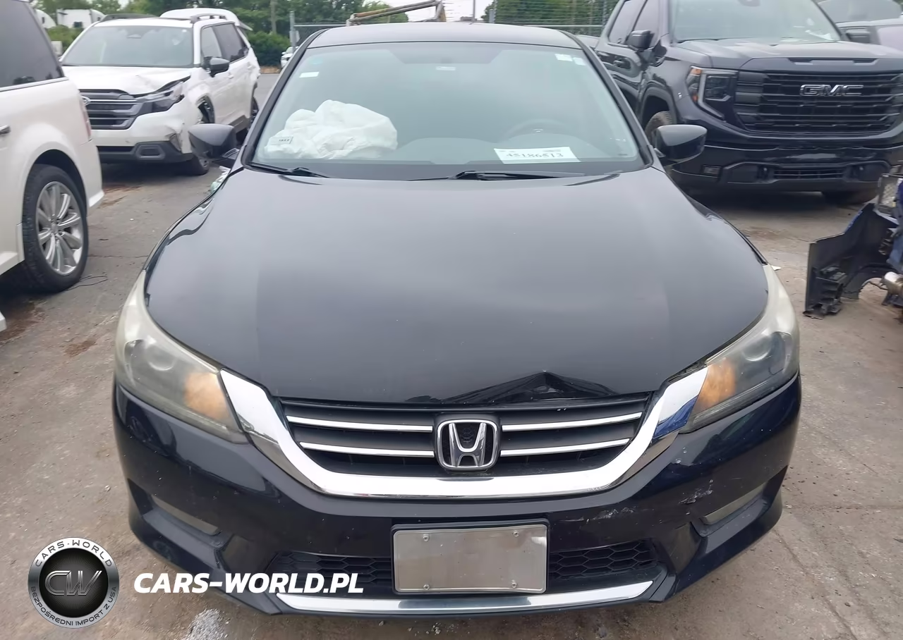 2015 Honda Accord Sport VIN:1HGCR2F50FA228473 - 13