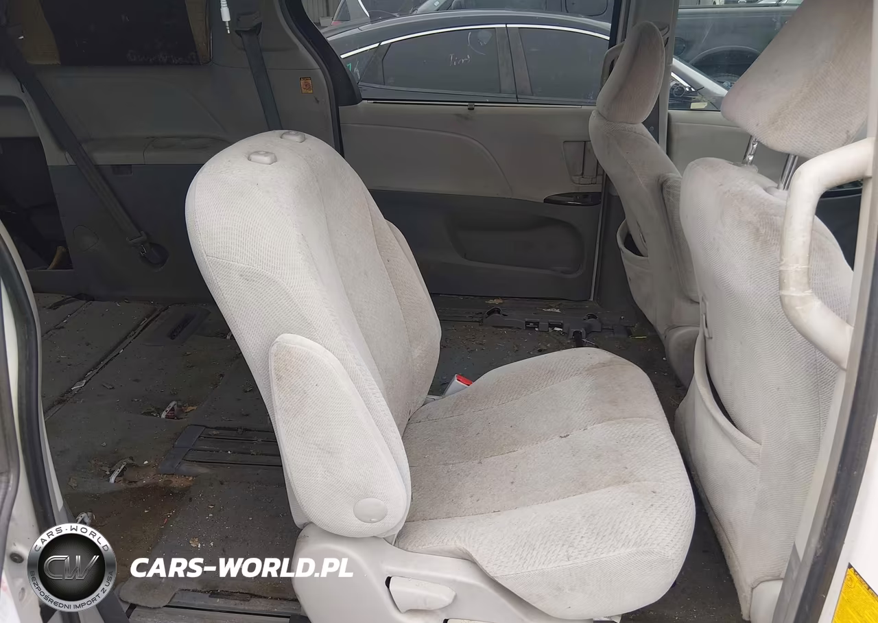 2013 Toyota Sienna Le V6 8 Passenger VIN:5TDKK3DC3DS348550 - 8