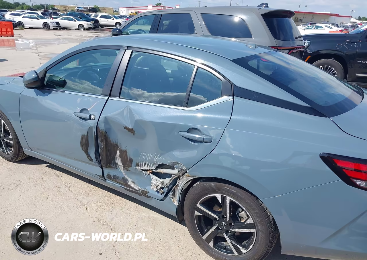2025 Nissan Sentra Sv VIN:3N1AB8CV5SY210951 - 14