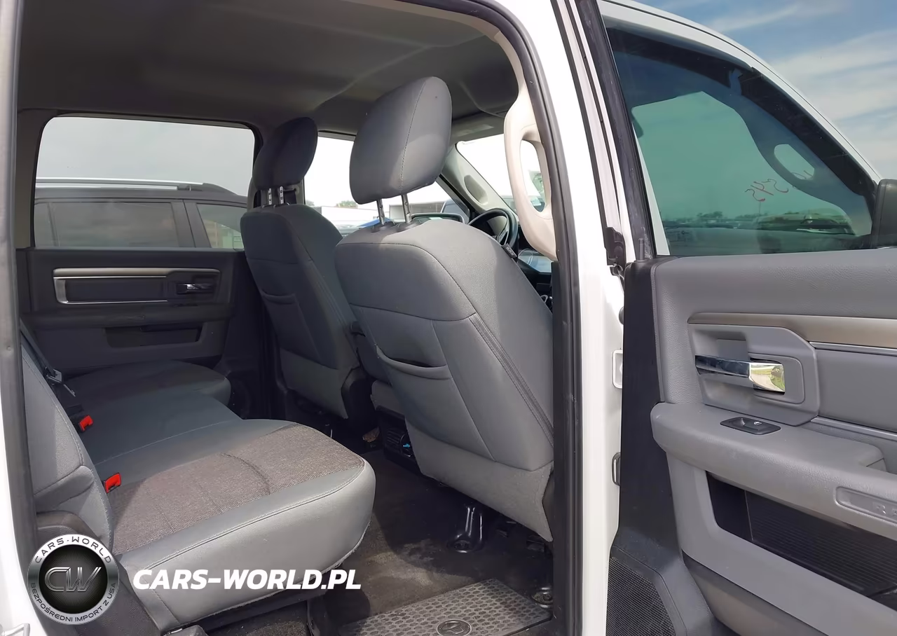 2017 Ram 1500 Big Horn 4X2 6'4 Box VIN:1C6RR6TT1HS821685 - 8