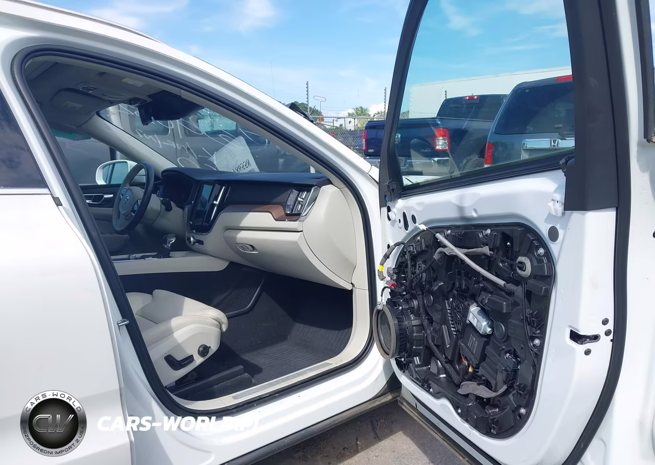 2020 Volvo Xc60 T5 Inscription VIN:YV4102DL0L1559032 - 5