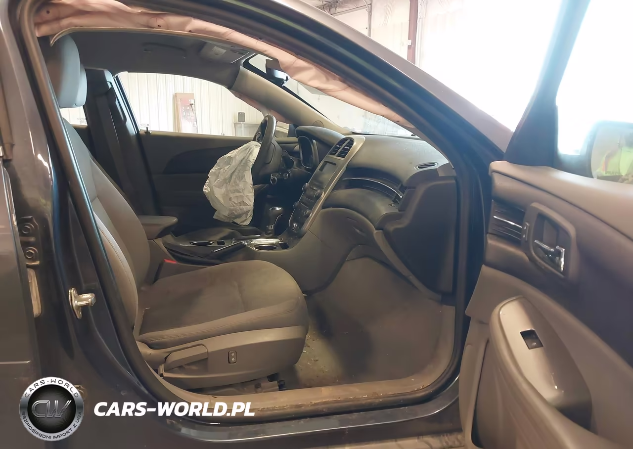 2014 Chevrolet Malibu 1Ls VIN:1G11B5SLXEF164498 - 5
