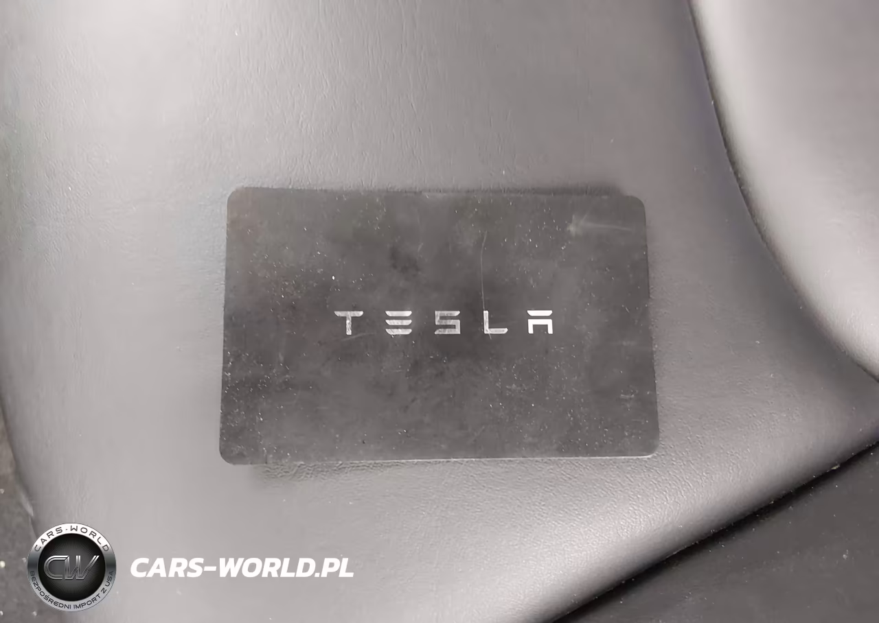 2022 Tesla Model Y Performance Dual Motor All-Wheel Drive VIN:7SAYGDEF0NF513277 - 10