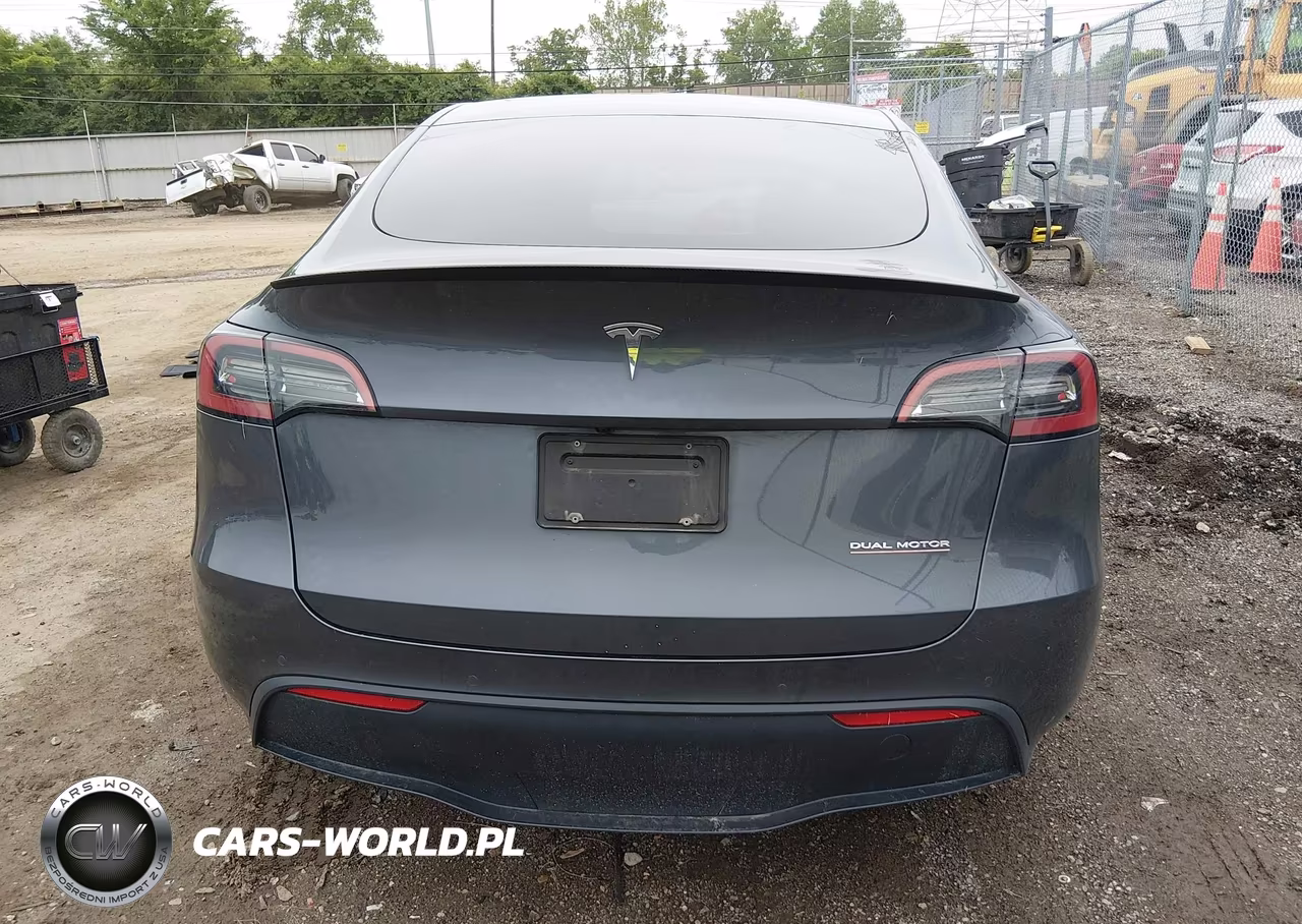 2022 Tesla Model Y Performance Dual Motor All-Wheel Drive VIN:7SAYGDEF0NF513277 - 16
