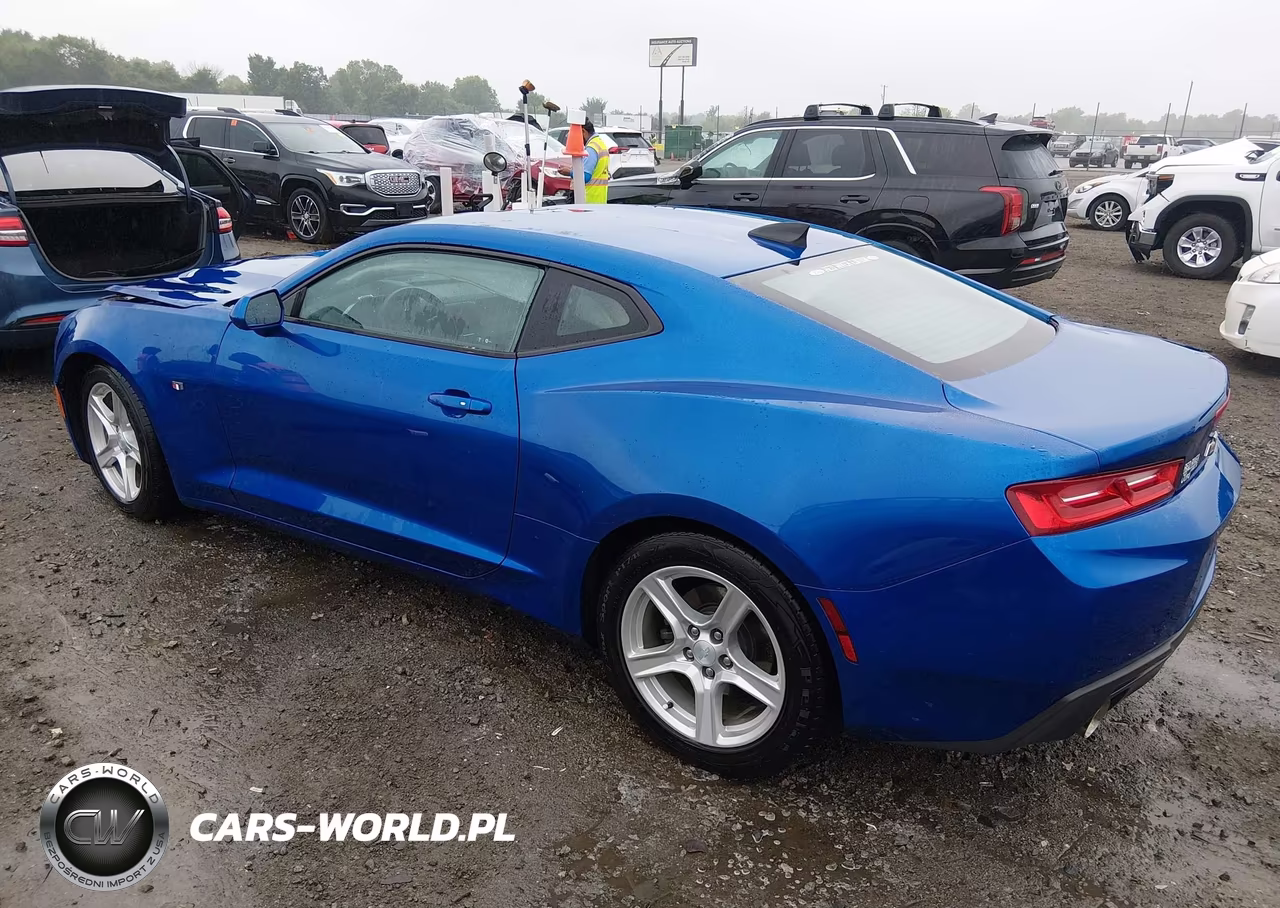 2018 Chevrolet Camaro 1Lt VIN:1G1FB1RS7J0111539 - 3