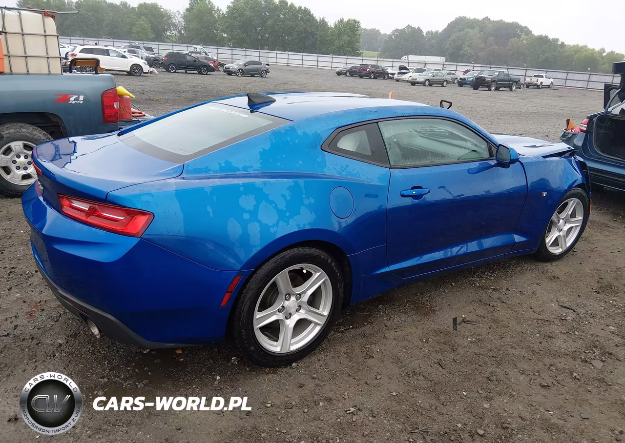 2018 Chevrolet Camaro 1Lt VIN:1G1FB1RS7J0111539 - 4