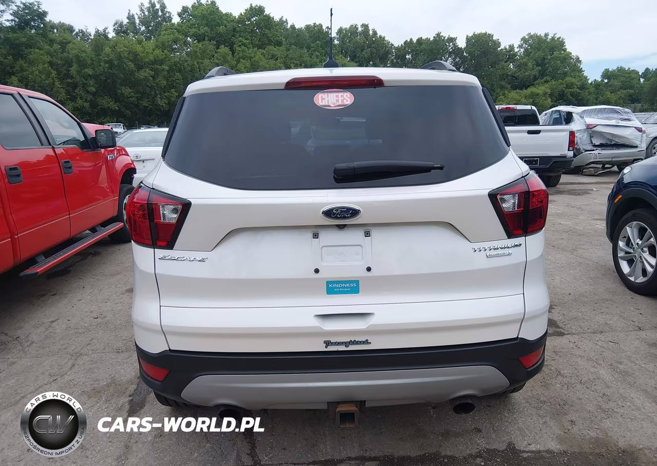 2019 Ford Escape Titanium VIN:1FMCU0J91KUC52975 - 16