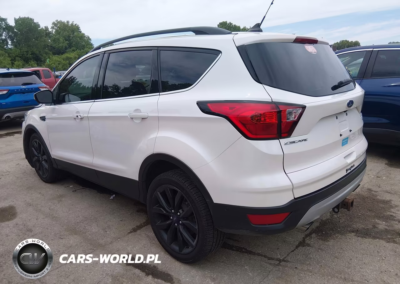 2019 Ford Escape Titanium VIN:1FMCU0J91KUC52975 - 3