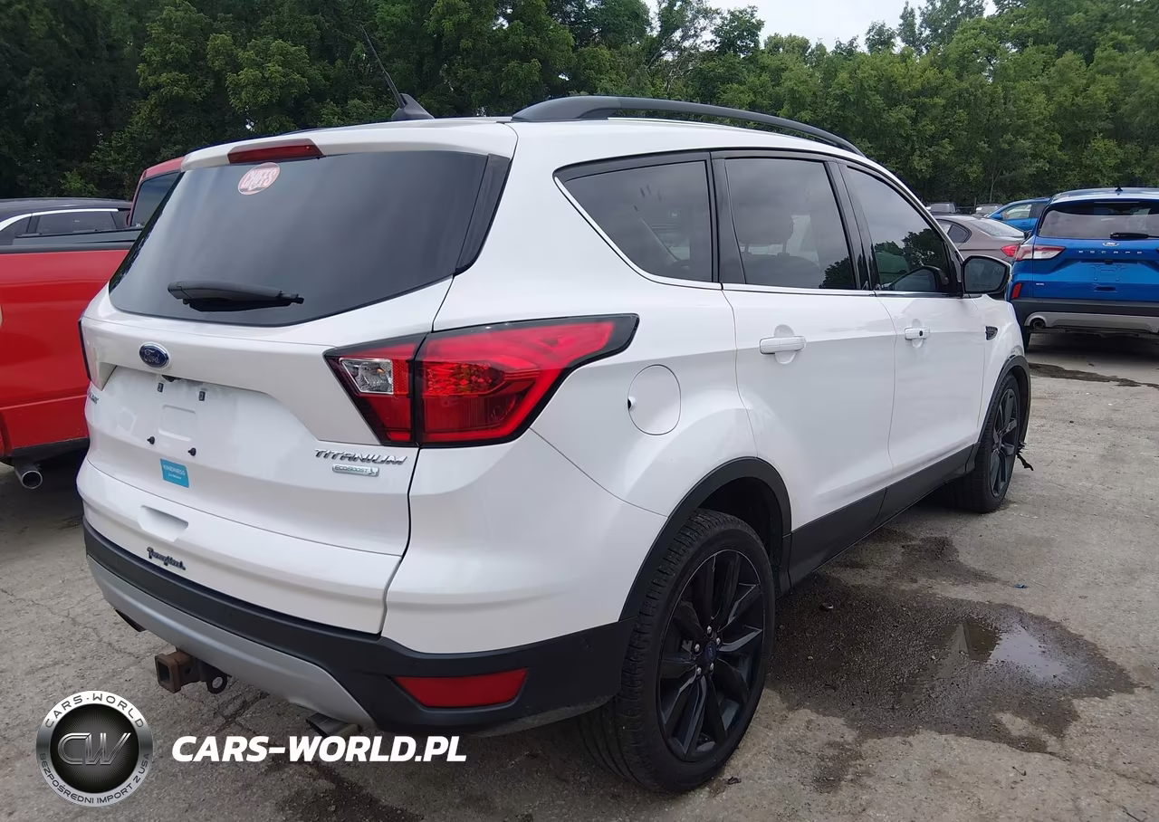2019 Ford Escape Titanium VIN:1FMCU0J91KUC52975 - 4