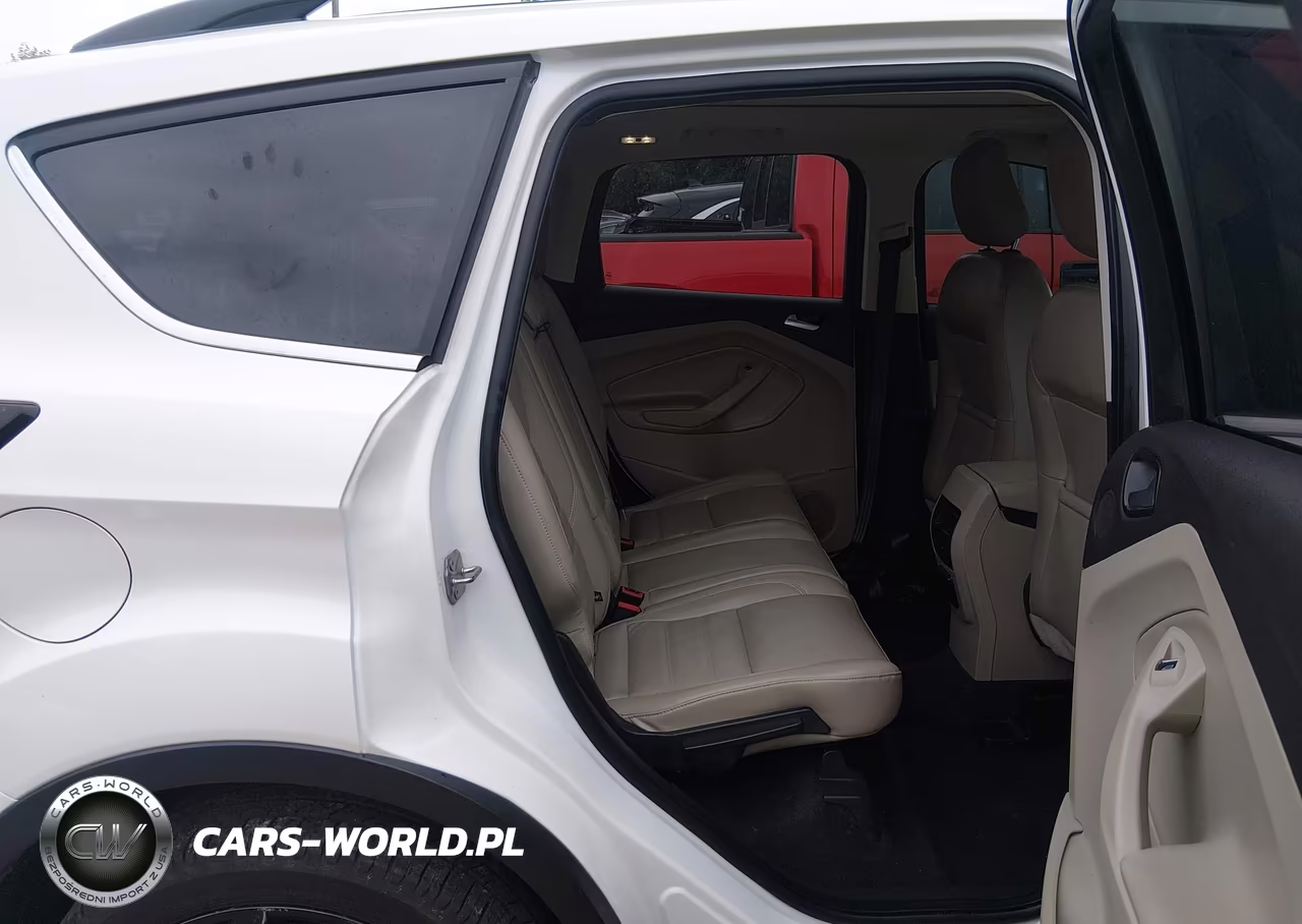 2019 Ford Escape Titanium VIN:1FMCU0J91KUC52975 - 8