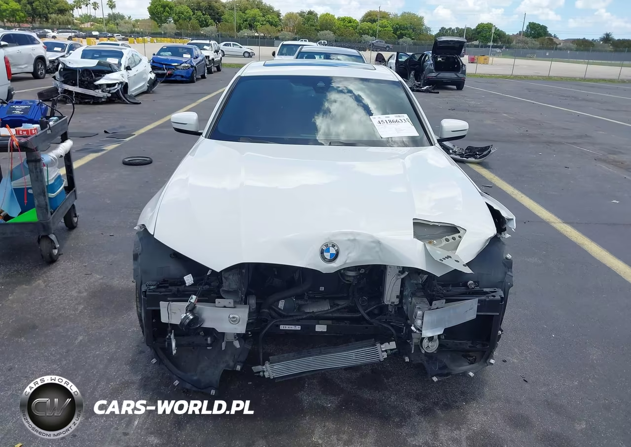 2022 BMW 330I VIN:3MW5R1J02N8C57235 - 13