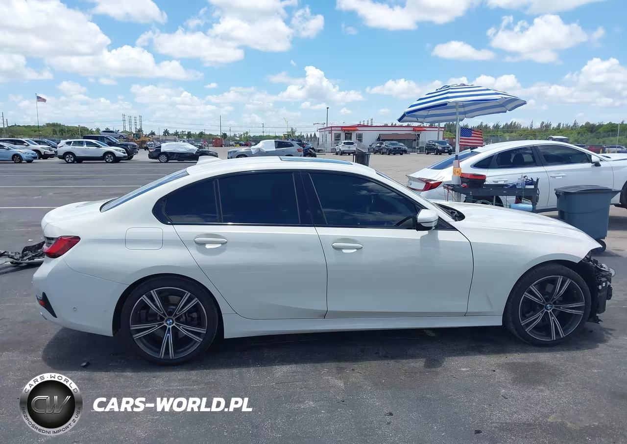2022 BMW 330I VIN:3MW5R1J02N8C57235 - 14