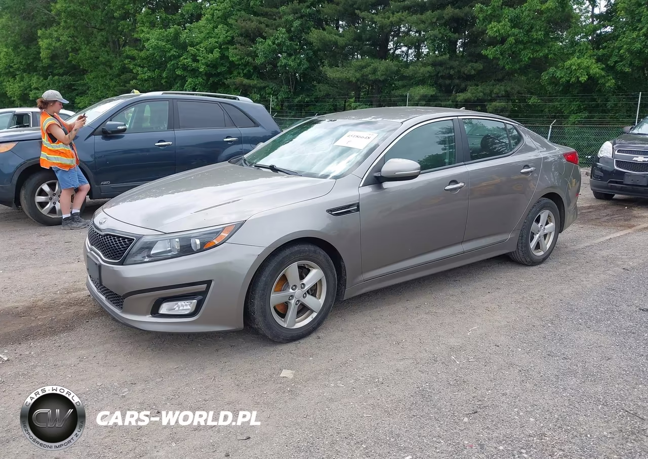 2015 Kia Optima Lx VIN:5XXGM4A77FG445851 - 2