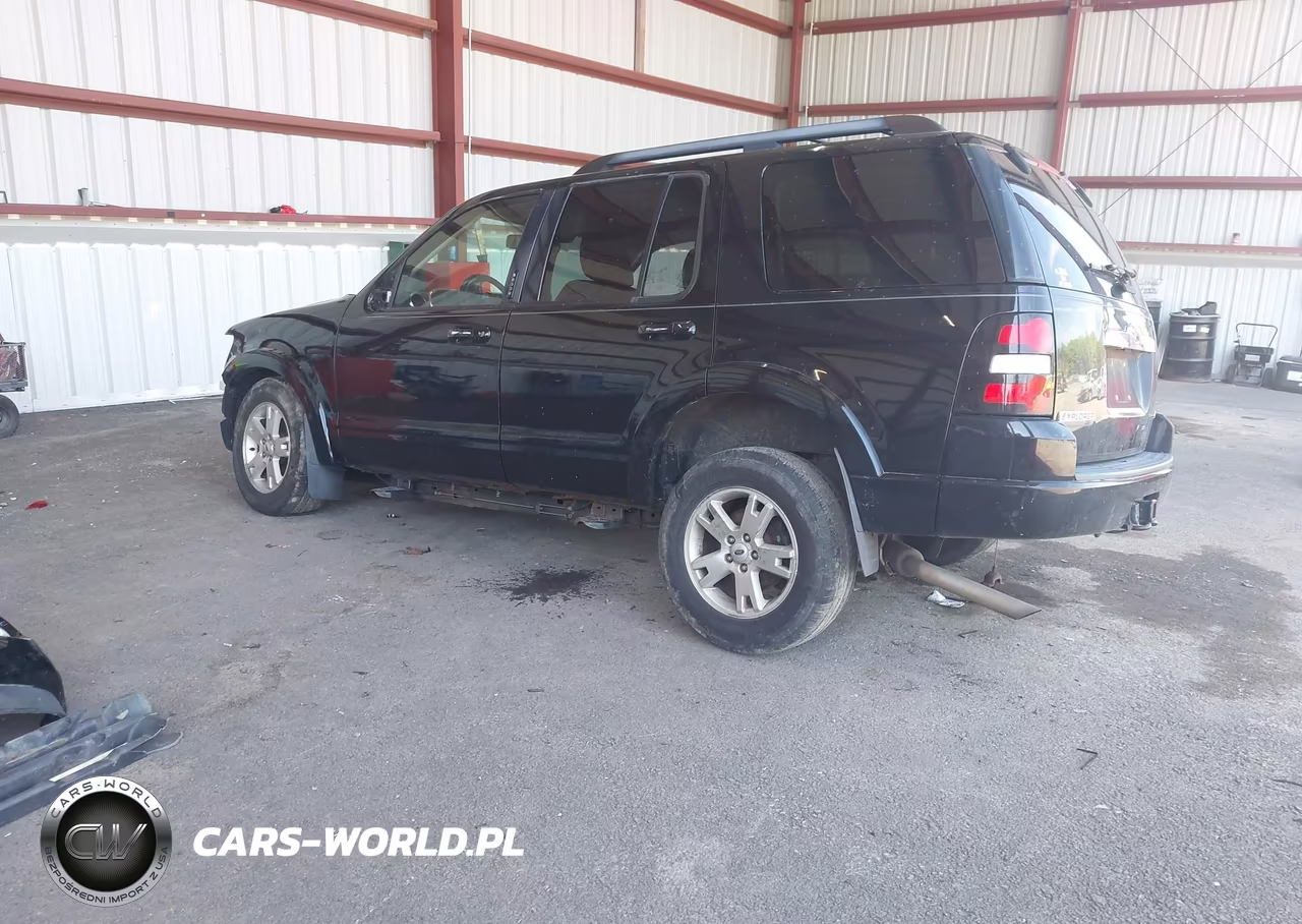 2010 Ford Explorer Xlt VIN:1FMEU7DE0AUA18058 - 3