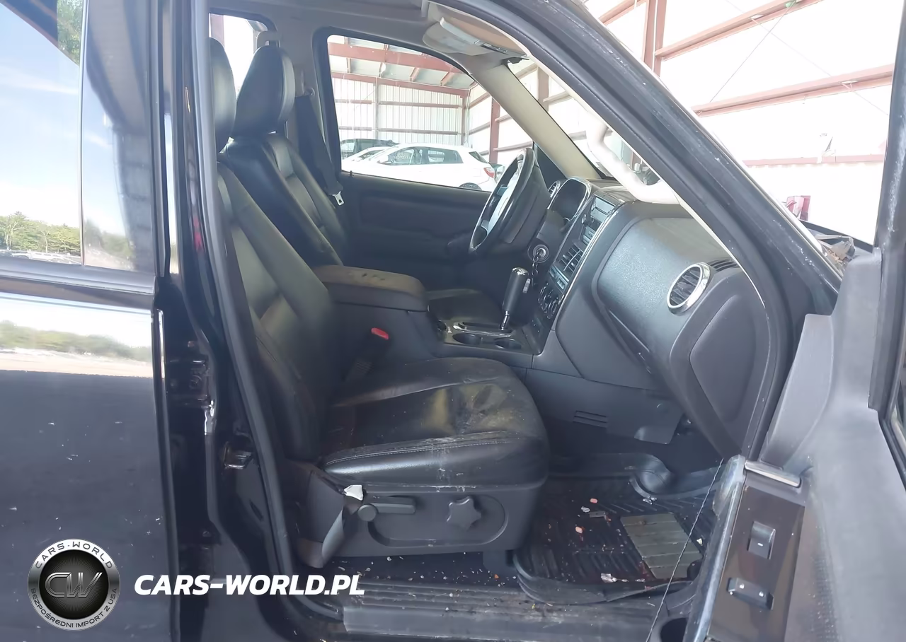 2010 Ford Explorer Xlt VIN:1FMEU7DE0AUA18058 - 5