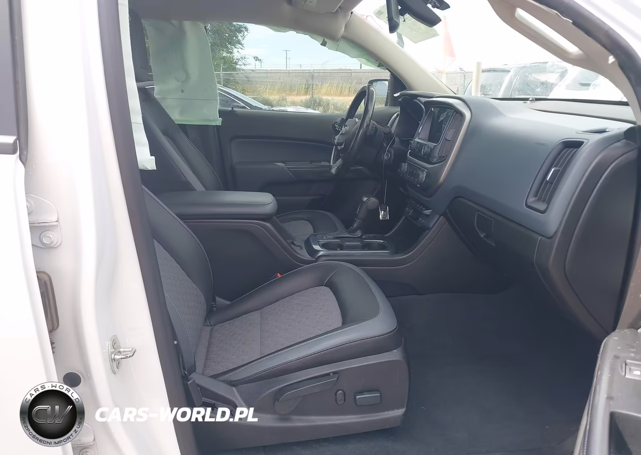 2019 Chevrolet Colorado Z71 VIN:1GCGTDEN7K1155918 - 5