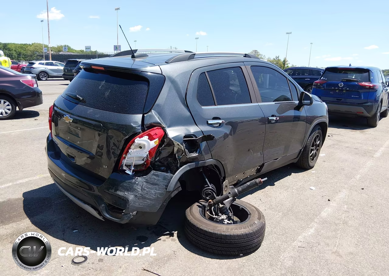 2018 Chevrolet Trax Lt VIN:KL7CJPSB4JB716727 - 4
