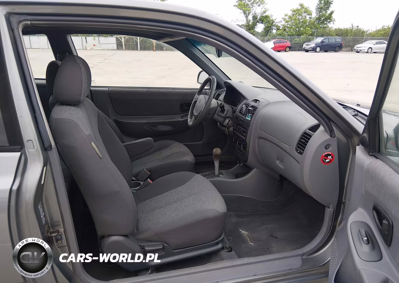 2004 Hyundai Accent Gl-Gt VIN:KMHCG35C74U318348 - 5