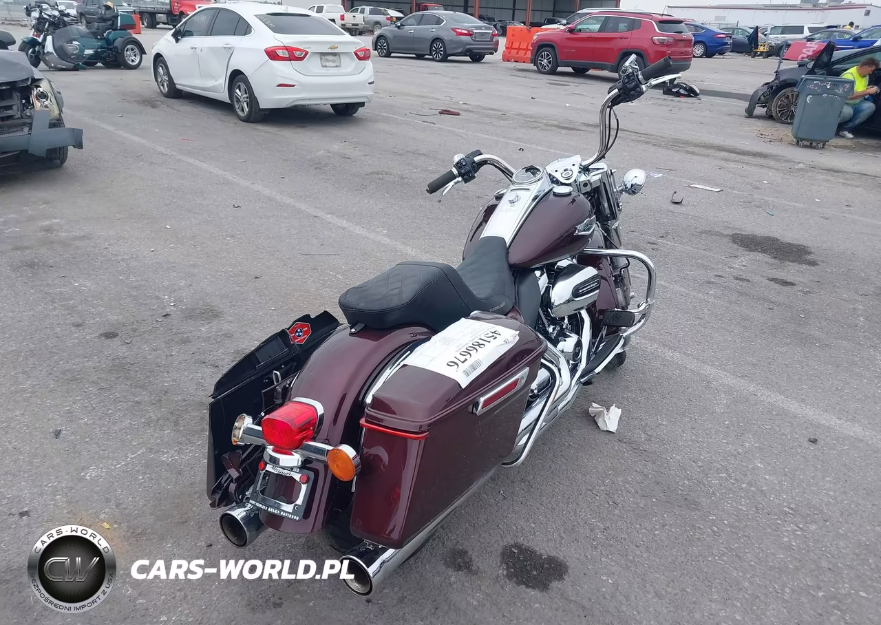 2018 Harley-Davidson Flhr Road King VIN:1HD1FBC17JB623607 - 4