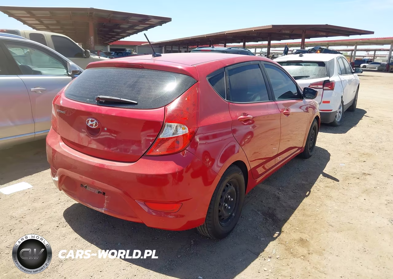 2017 Hyundai Accent Se VIN:KMHCT5AE7HU311856 - 4