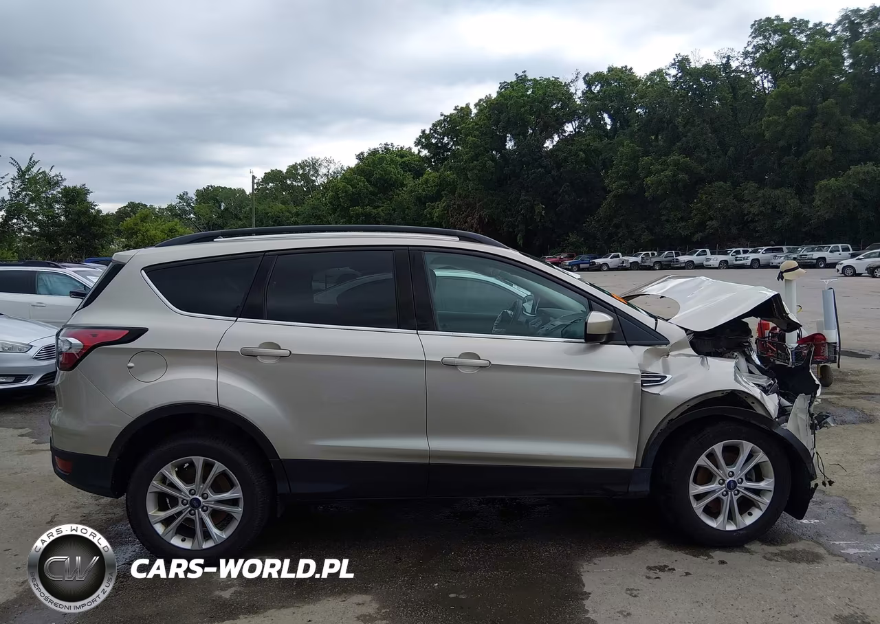 2018 Ford Escape Se VIN:1FMCU0GD8JUD20635 - 13