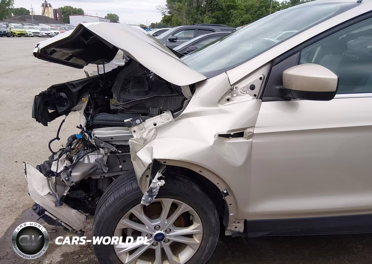 2018 Ford Escape Se VIN:1FMCU0GD8JUD20635 - 17