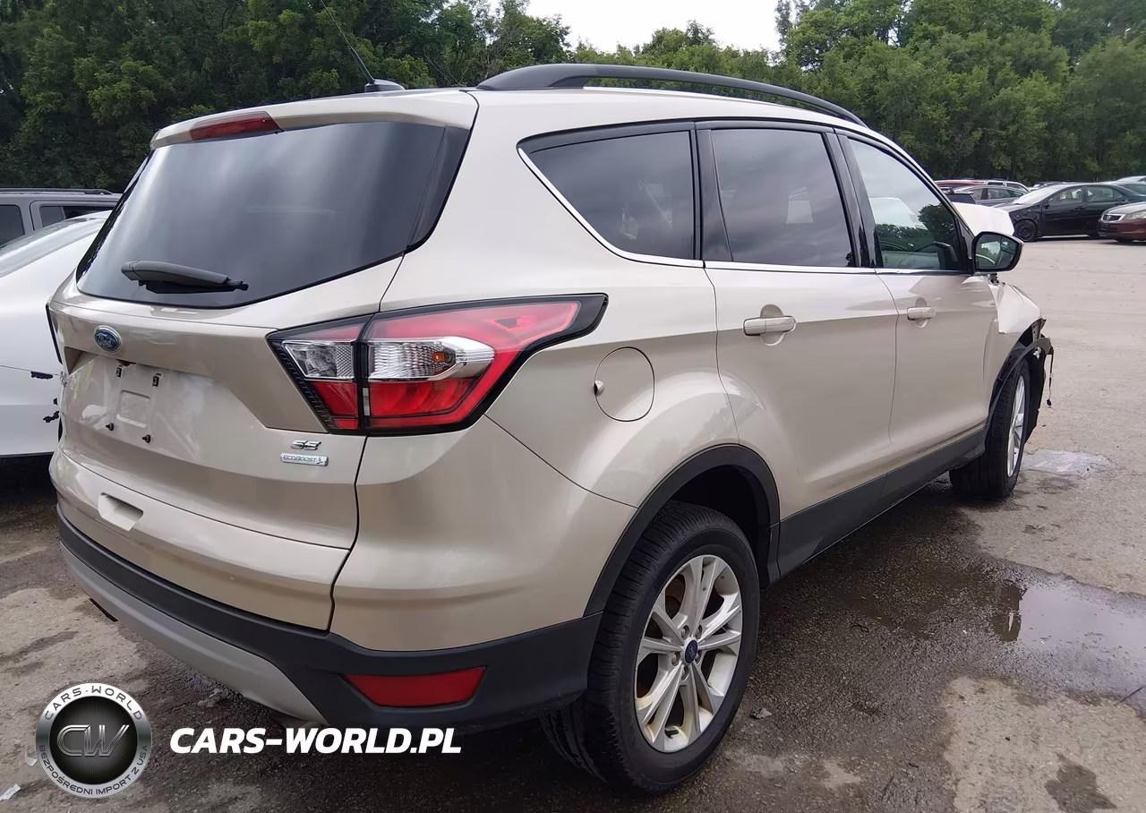 2018 Ford Escape Se VIN:1FMCU0GD8JUD20635 - 4