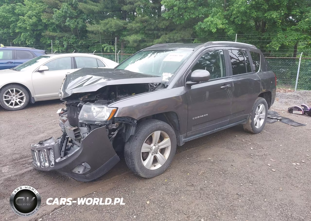 2017 Jeep Compass Latitude 4X4 VIN:1C4NJDEB9HD113020 - 2