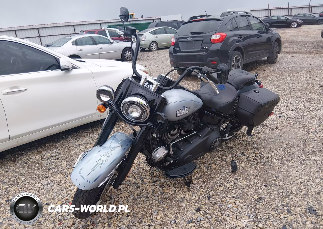 2024 Harley-Davidson Flhcs VIN:1HD1YBK11RB040330 - 2
