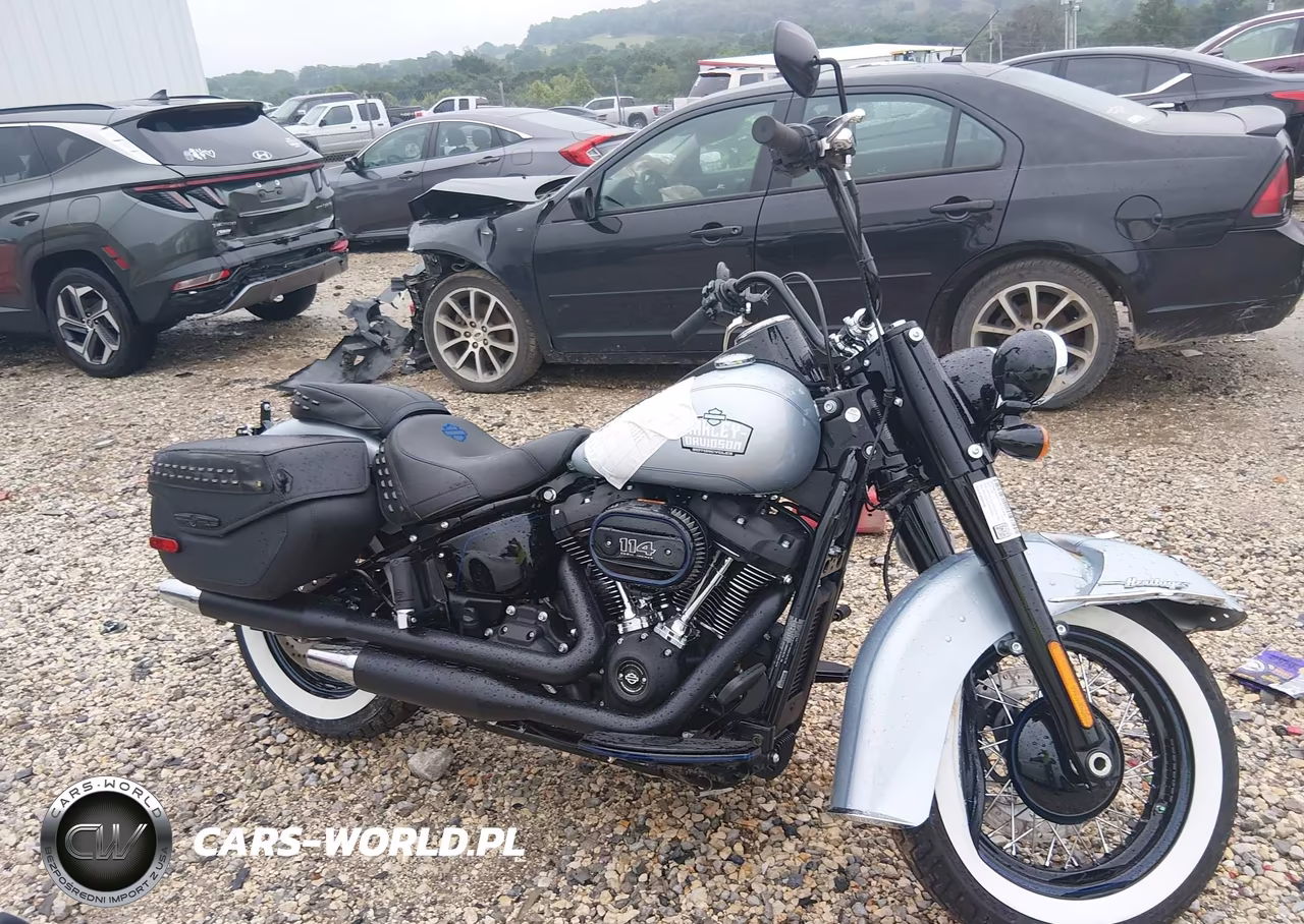 2024 Harley-Davidson Flhcs VIN:1HD1YBK11RB040330 - 4