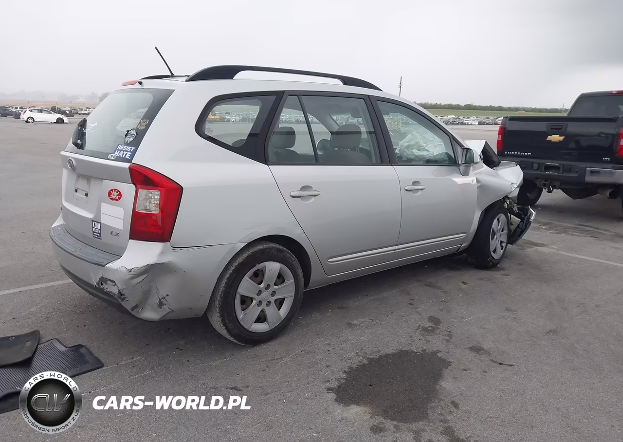 2009 Kia Rondo Lx VIN:KNAFG528897273176 - 4